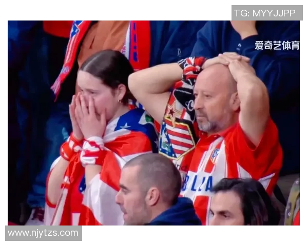 足球明星在关键时刻踢丢点球引发球迷热议赛场失误成焦点