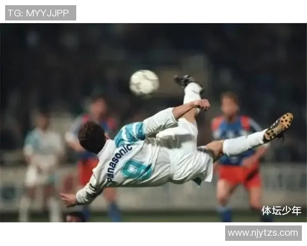 足球明星小布10号的辉煌历程与传奇瞬间揭秘