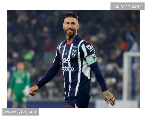 足球明星拉莫斯最新图集展示他的辉煌瞬间与场上风采 足球明星拉莫斯最新图集展示他的辉煌瞬间与场上风采