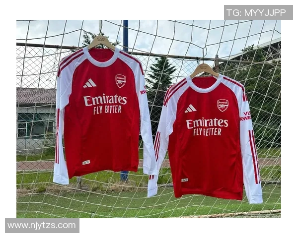 足球明星时尚穿搭大比拼谁的造型最吸引眼球 足球明星时尚穿搭大比拼谁的造型最吸引眼球