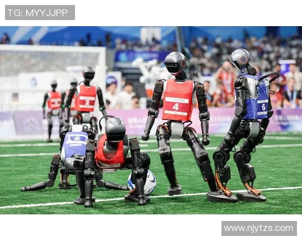 足球明星的运动装备揭秘球拍选择与他们的足球生涯息息相关