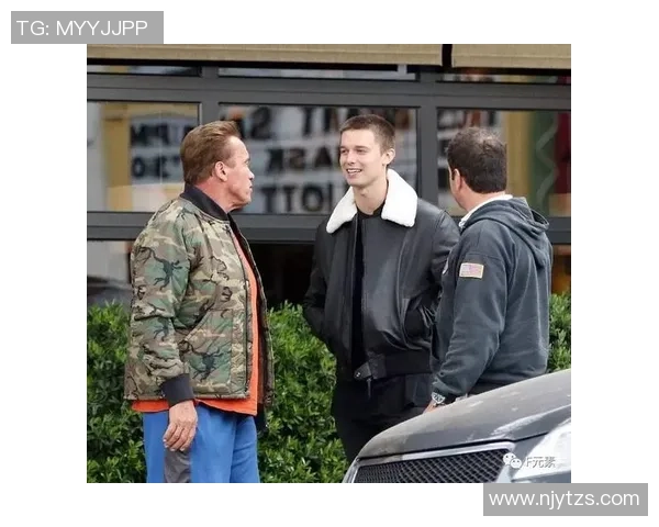 足球明星穿皮草引发争议时尚与道德的碰撞与思考