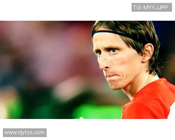 足球明星经典瞬间集锦精彩图片回顾他们的辉煌时刻与传奇故事 足球明星经典瞬间集锦精彩图片回顾他们的辉煌时刻与传奇故事