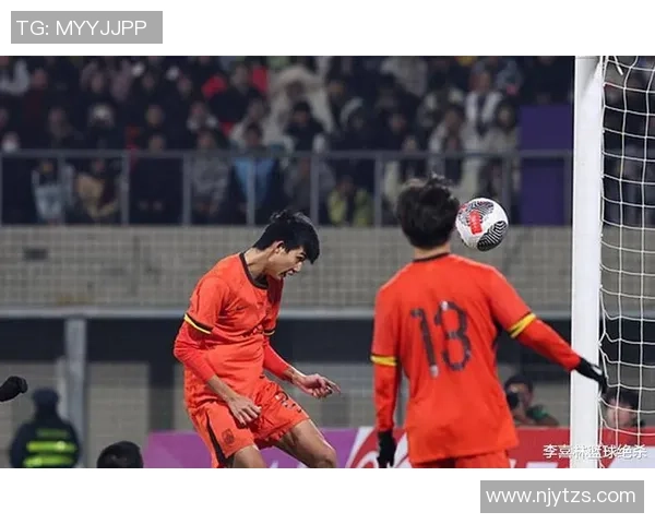 足球明星耍赖事件引发热议视频曝光引网友热议与争议